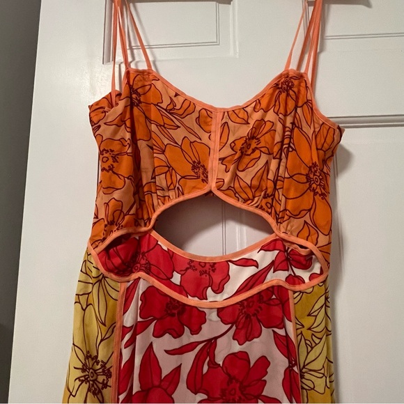 Reiss Isla Cut Out Dress - Size 6 - Floral Red Orange Yellow - Picture 8 of 10